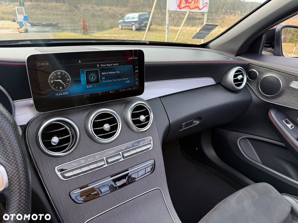Mercedes-Benz Klasa C AMG 43 4Matic 9G-TRONIC - 25