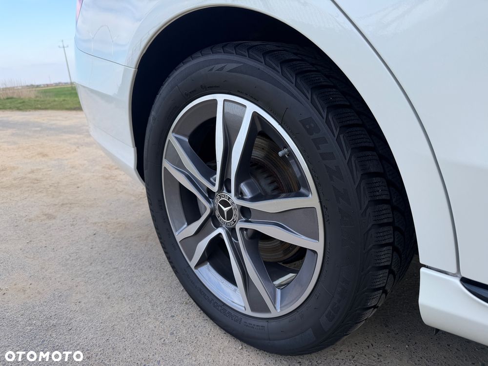 Mercedes-Benz Klasa C 200 9G-TRONIC - 15