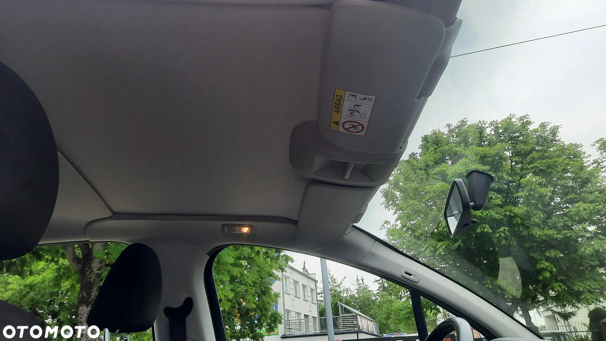 Citroën C3 1.2 e-VTi Exclusive ETG - 24