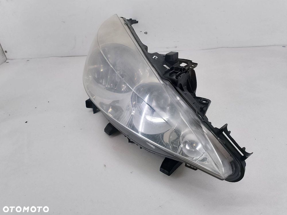 LAMPA PRZÓD PRAWA PEUGEOT 207 20-B059 TYC - 5