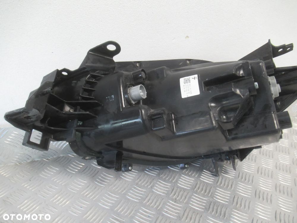 LAMPA PRZEDNIA PRZÓD PRAWA MAZDA CX-5 CX5 I LIFT 2014-2017 - 17