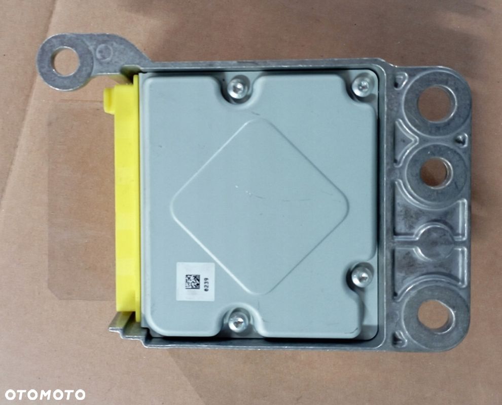 NISSAN NAVARA III D40 MODUŁ SENSOR AIRBAG 988205X60A - 2