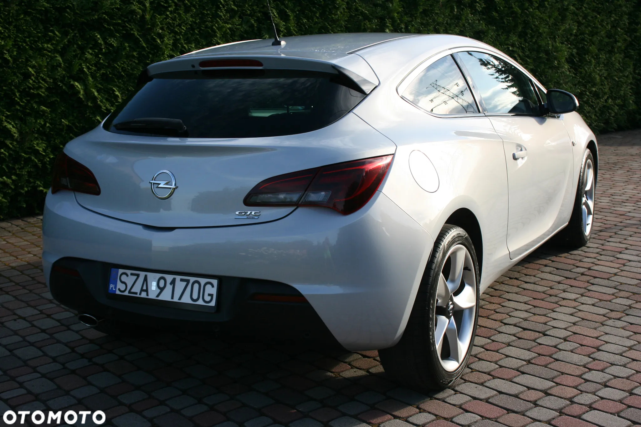 Opel Astra GTC 1.4 Turbo ecoFLEX Start/Stop - 16
