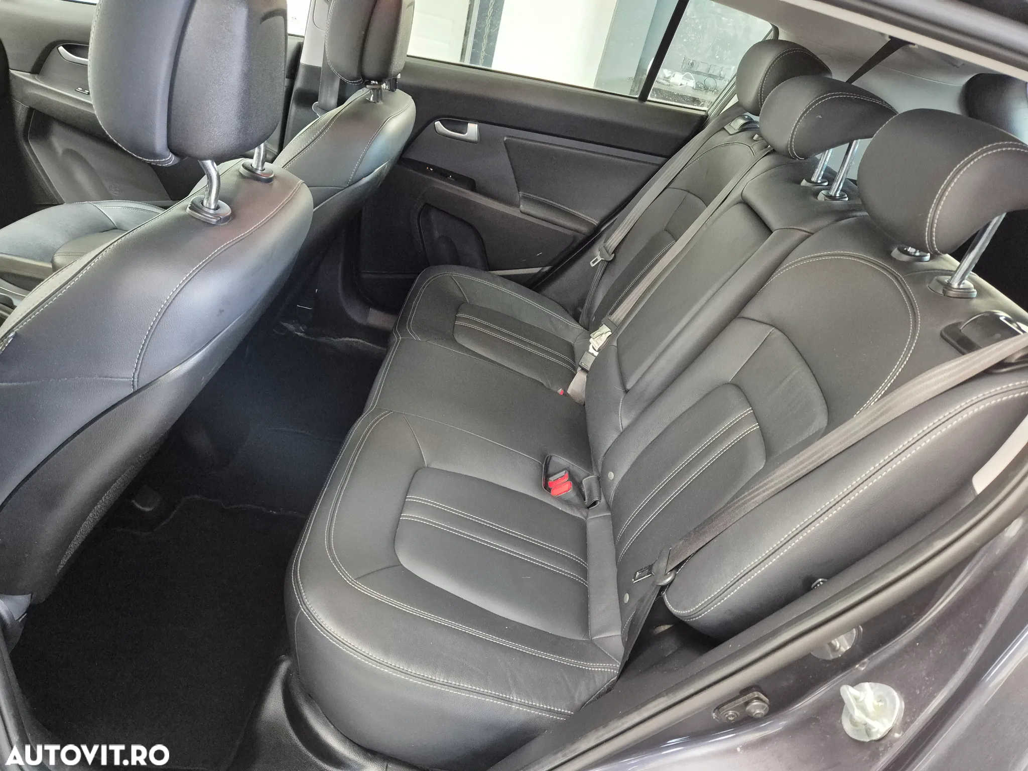 Kia Sportage 1.7 DSL 6MT 4x2 Plus - 18