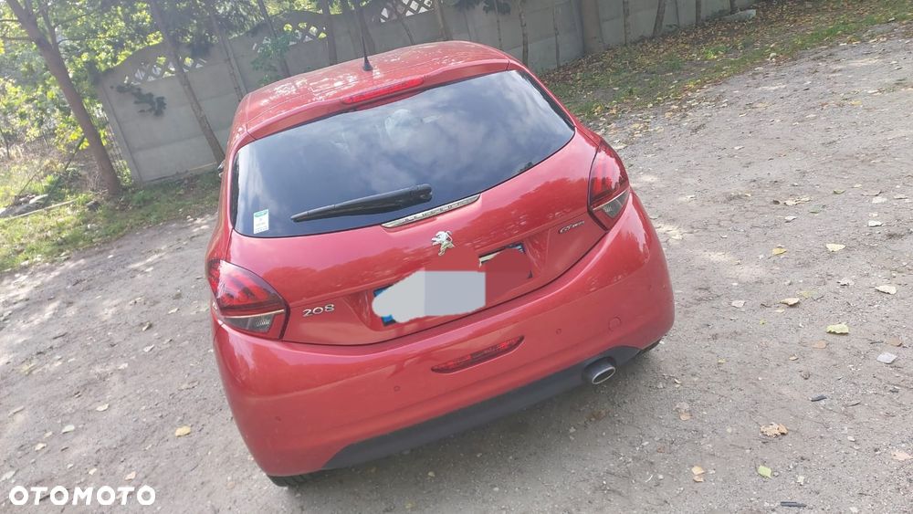 Peugeot 208 1.2 PureTech GPF Signature S&S - 4