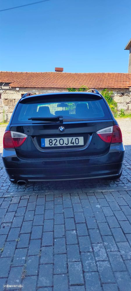 BMW 318 d Touring - 17