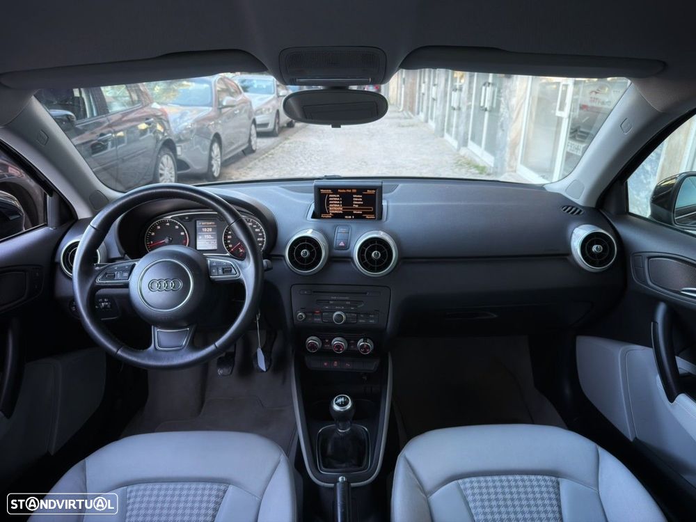 Audi A1 Sportback 1.2 TFSi Advance - 5