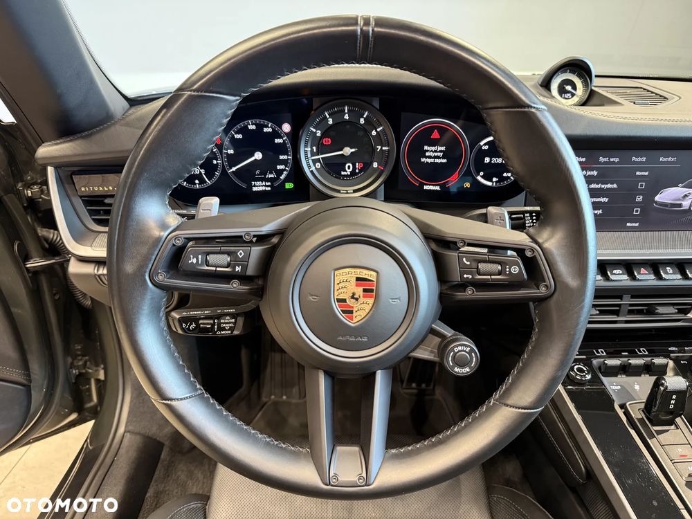 Porsche 911 Targa 4 - 15