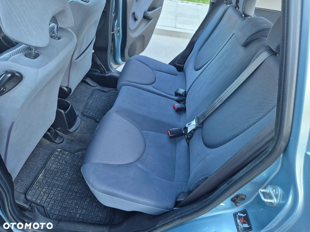 Honda Jazz 1.4 LS - 25