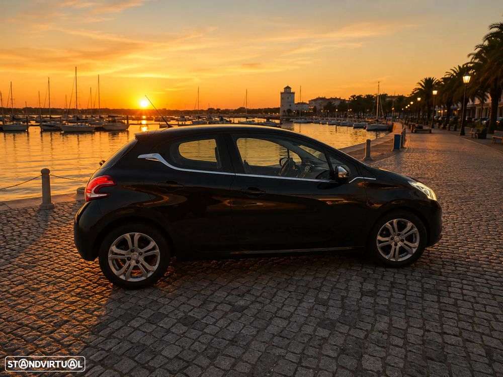 Peugeot 208 82 VTI Allure - 10