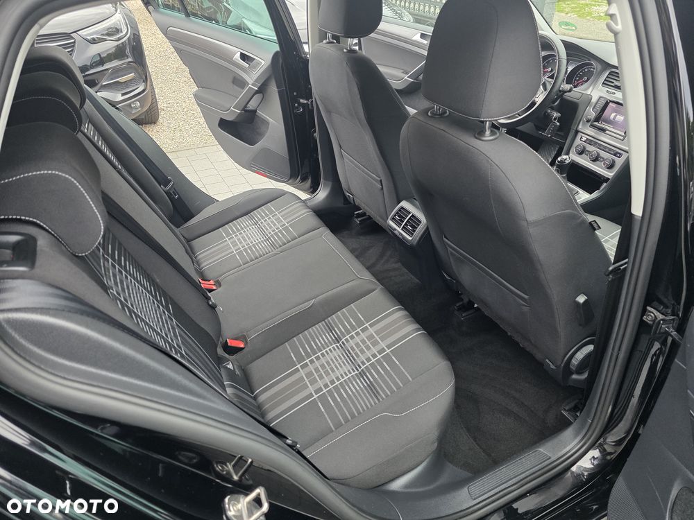Volkswagen Golf 1.2 TSI BlueMotion Technology Lounge - 15