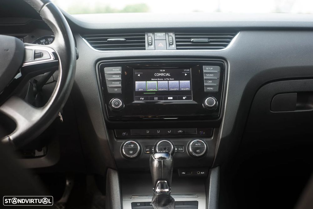 Skoda Octavia Break 1.6 TDi Ambition DSG - 8