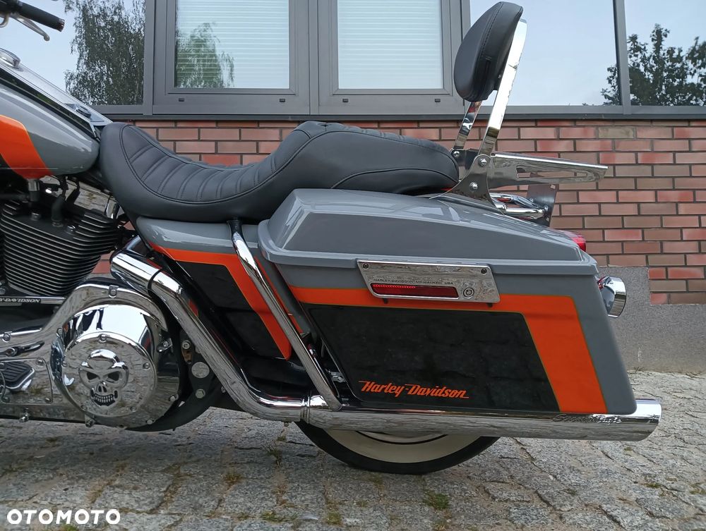 Harley-Davidson Touring Road King - 11