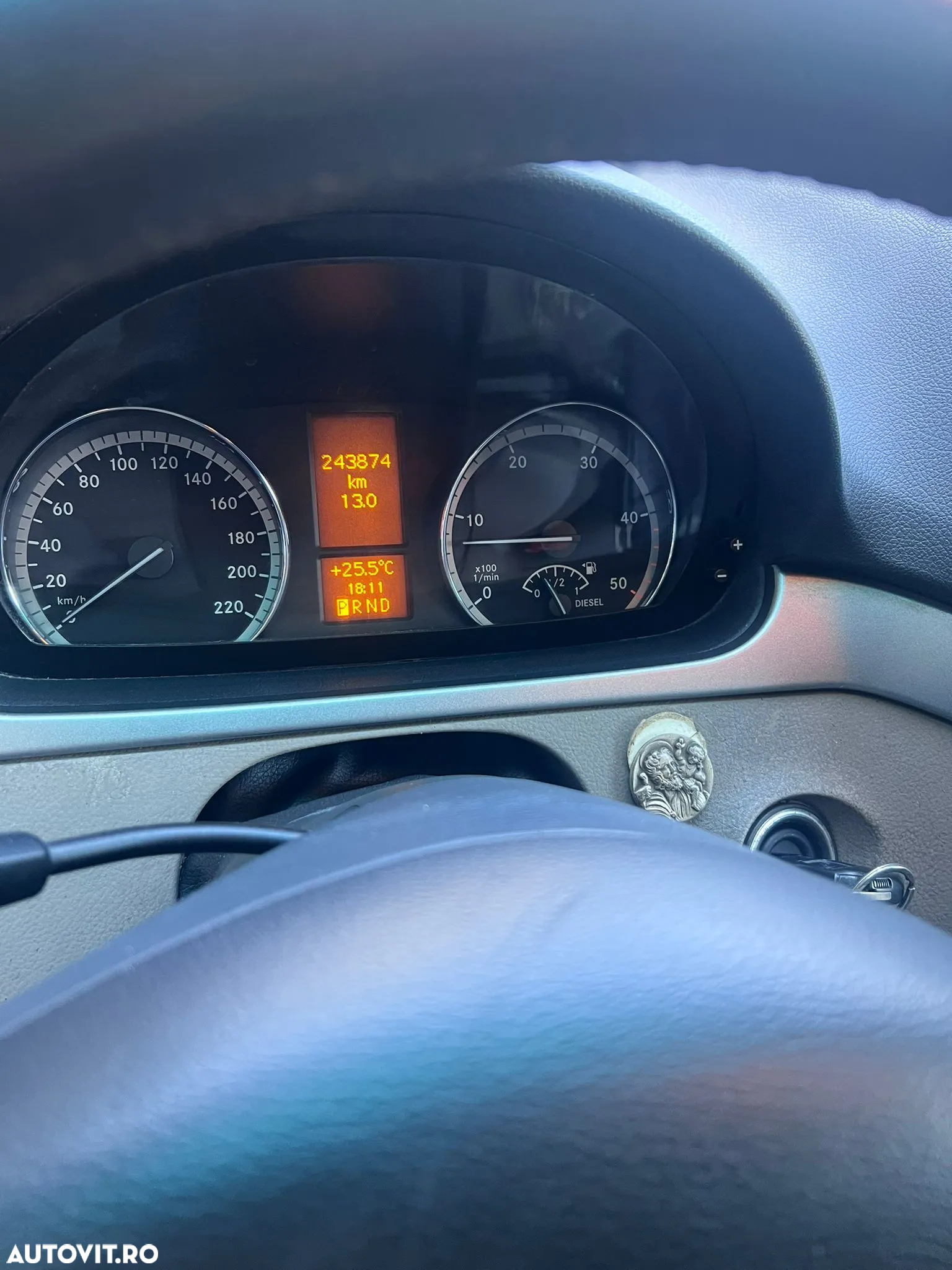 Mercedes-Benz Viano - 11