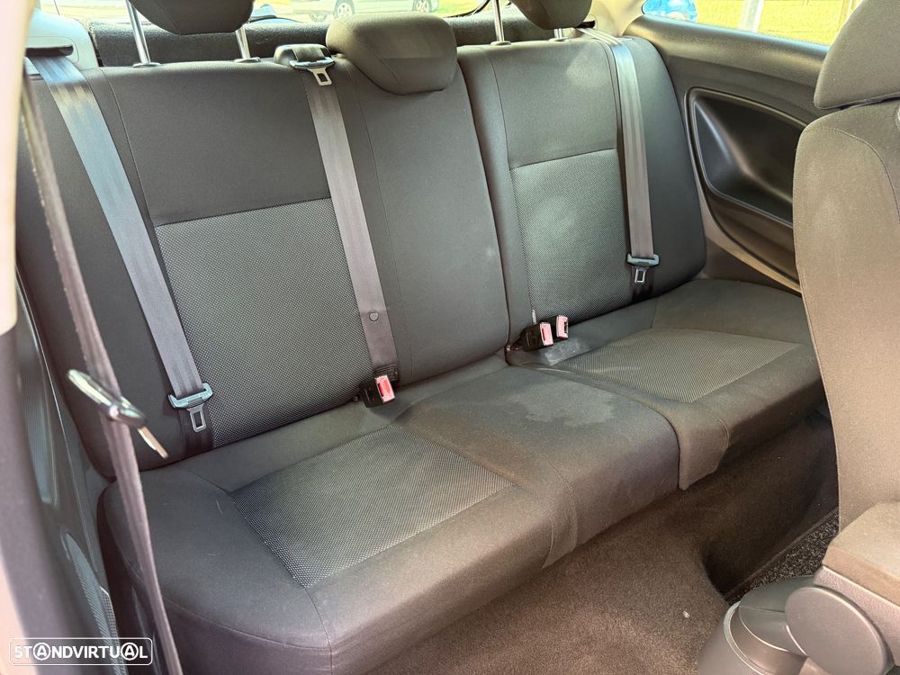 SEAT Ibiza 1.9 TDI Sport DPF - 12
