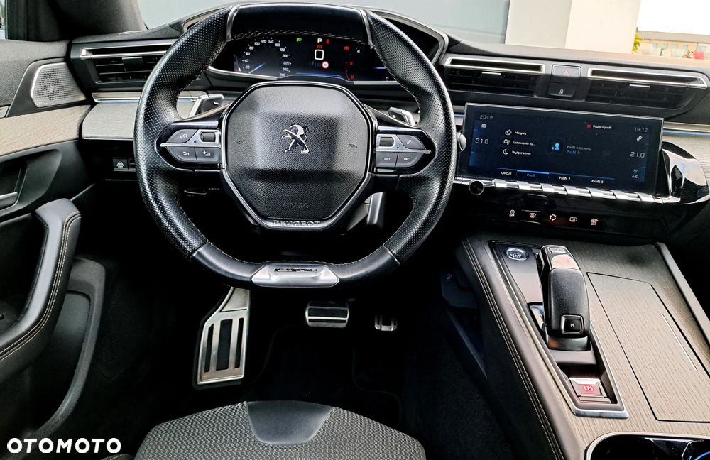 Peugeot 5008 - 10