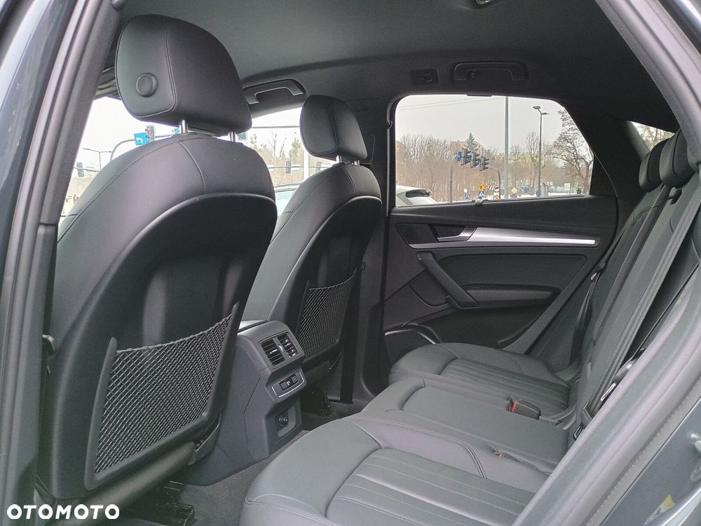 Audi Q5 Sportback - 12