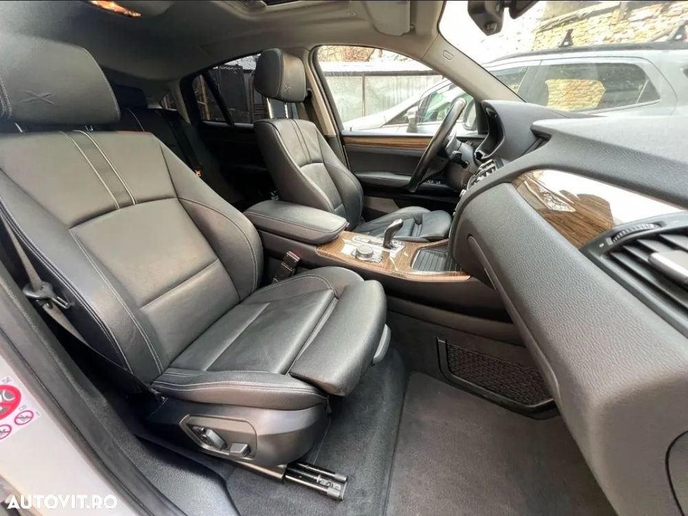 BMW X4 xDrive30d AT xLine - 3