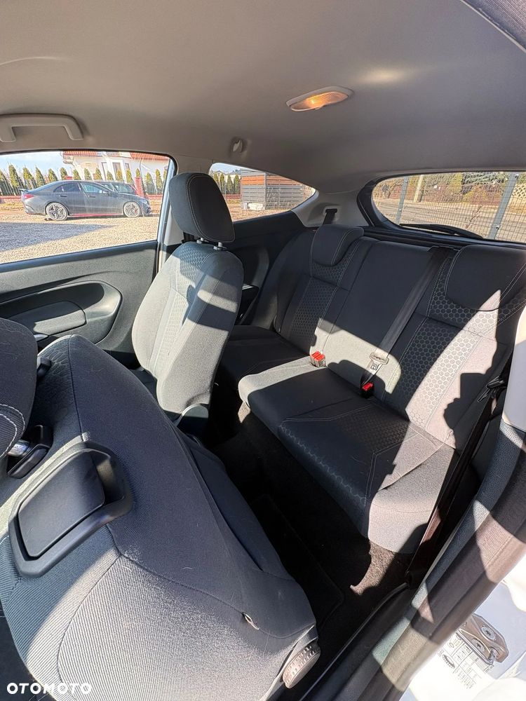 Ford Fiesta - 8
