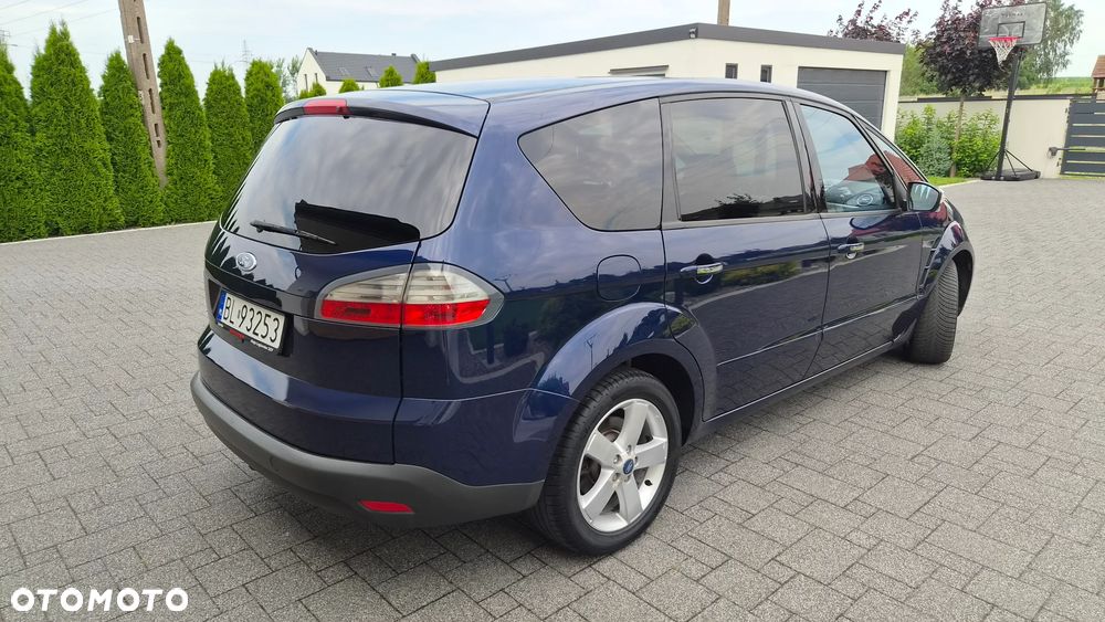 Ford S-Max 2.0 TDCi DPF Titanium - 32