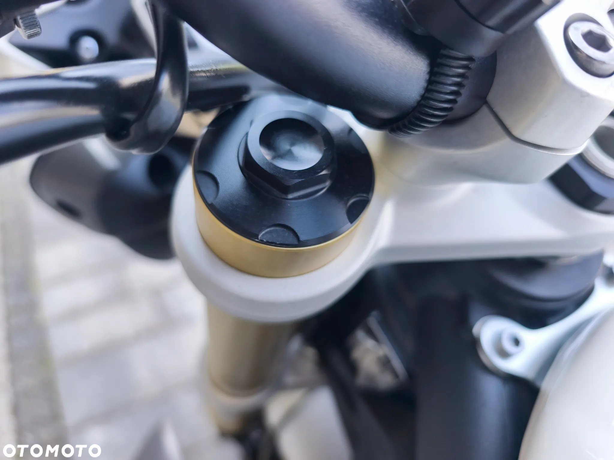 Triumph Street Triple - 15