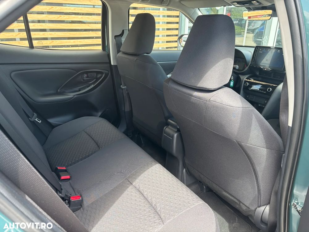 Toyota Yaris Cross 116 1.5 VVT-i Business Edition - 12