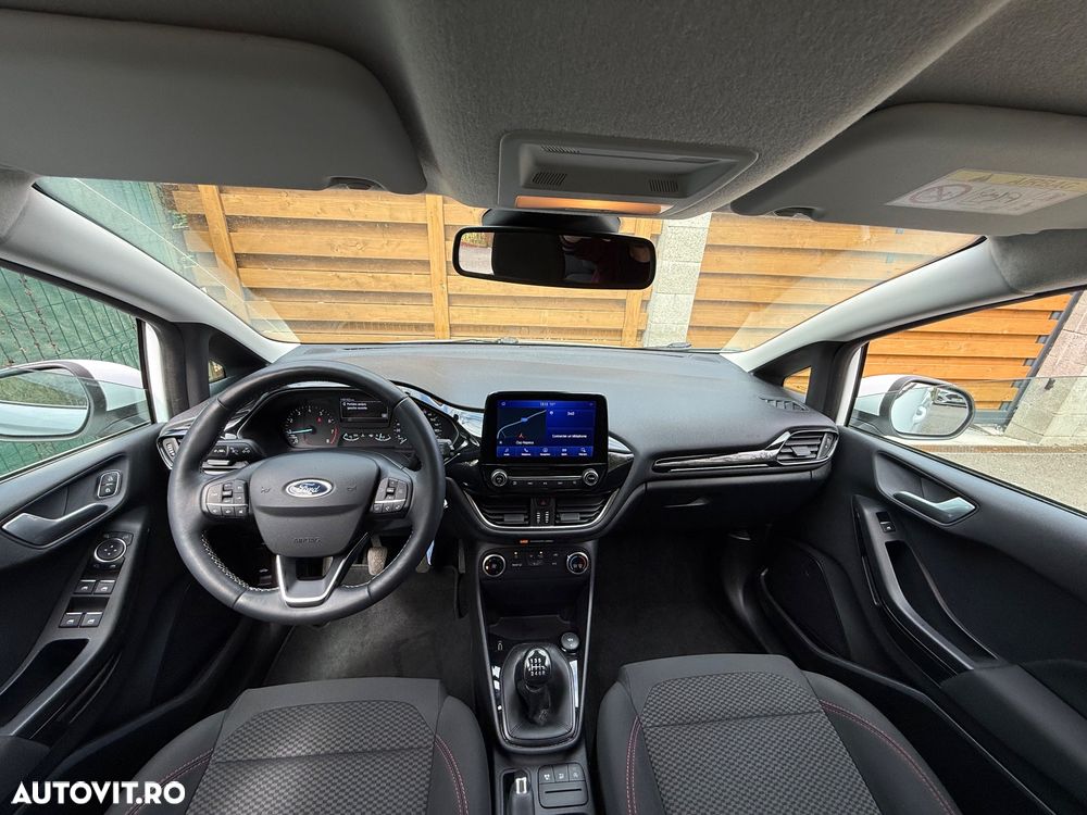 Ford Fiesta 1.0 EcoBoost S&S COOL&CONNECT - 2