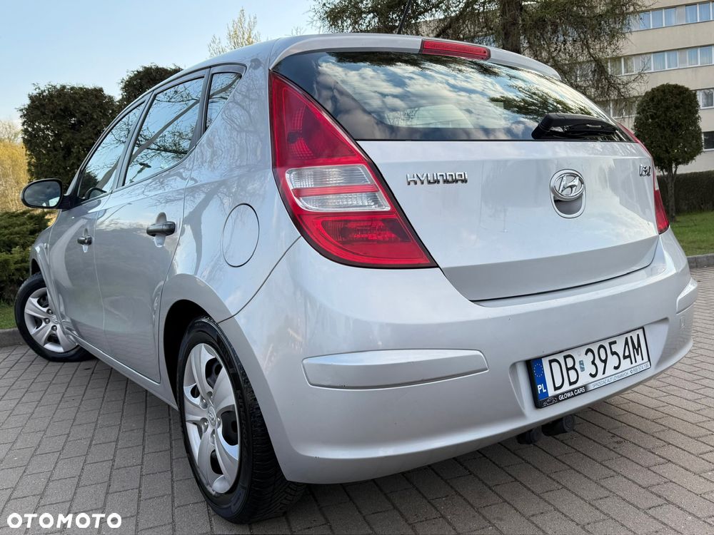 Hyundai i30 1.4 Blue Comfort - 4