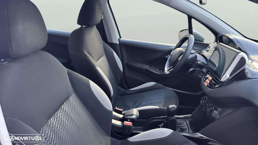 Peugeot 2008 1.2 VTi Allure - 12