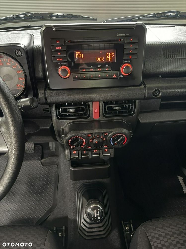 Suzuki Jimny - 15