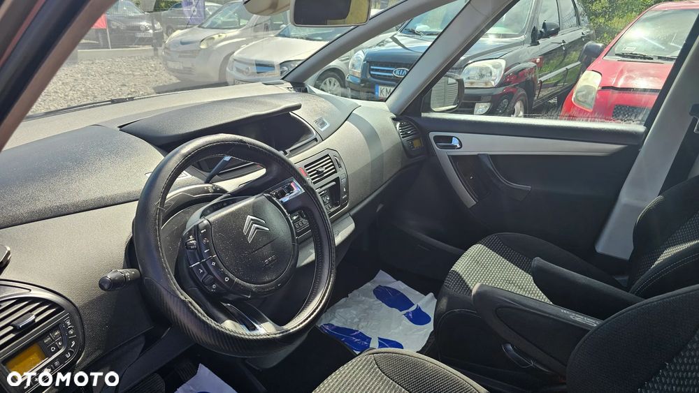Citroën C4 Picasso - 12