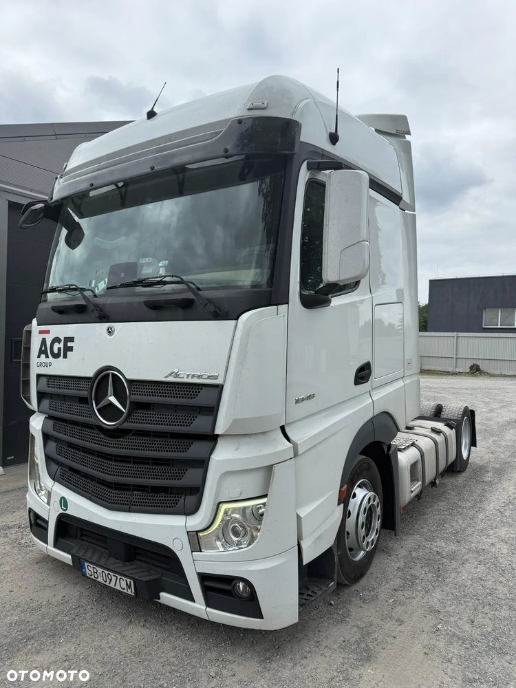 Mercedes-Benz Actros 1848 Low Deck Mega - 4