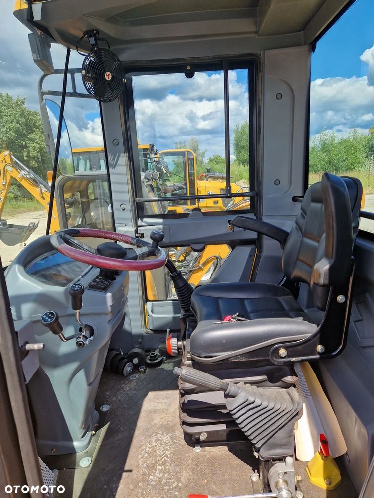 JCB JBC 5T - 6