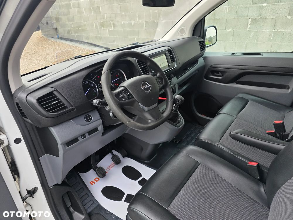 Opel Vivaro - 16