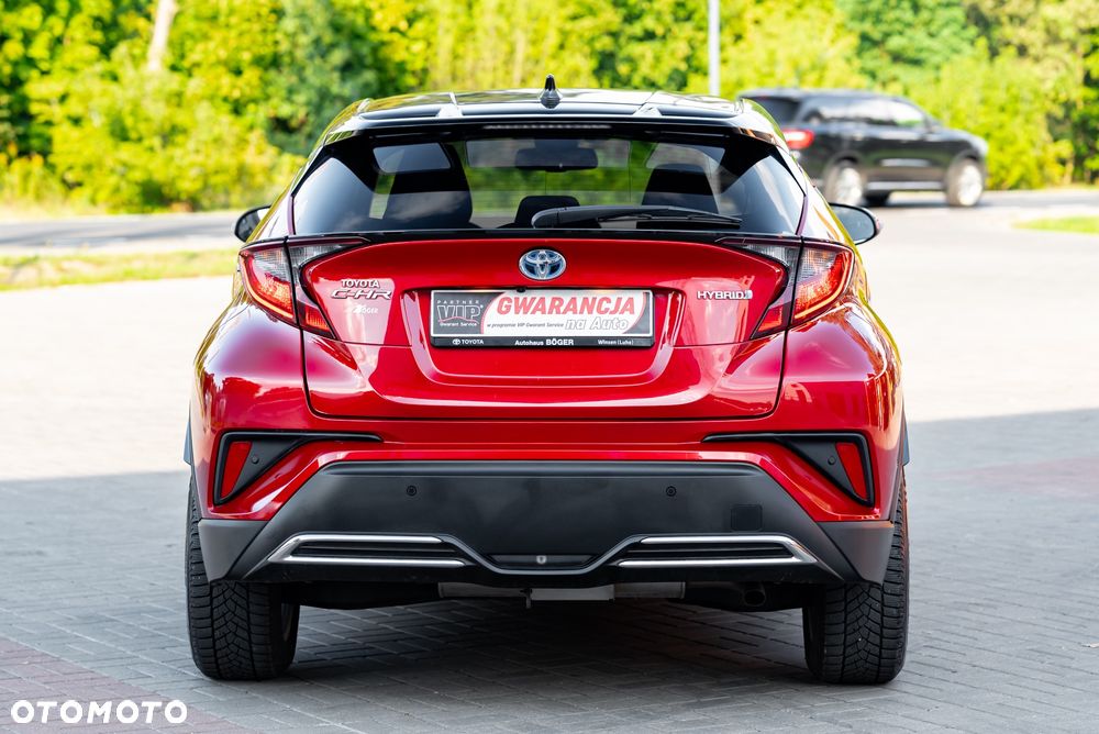 Toyota C-HR 2.0 Hybrid Team Deutschland - 11