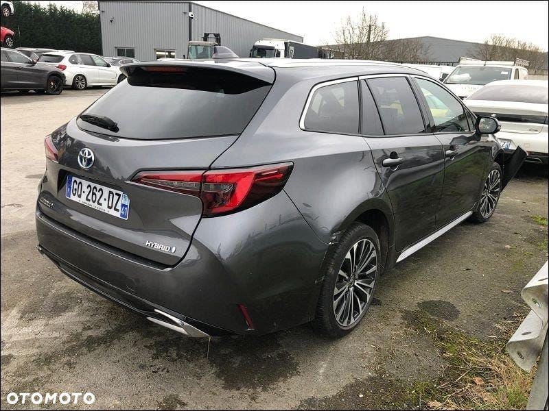 Toyota Corolla - 4