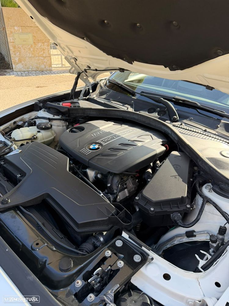 BMW 116 d EDynamics Line Sport - 23
