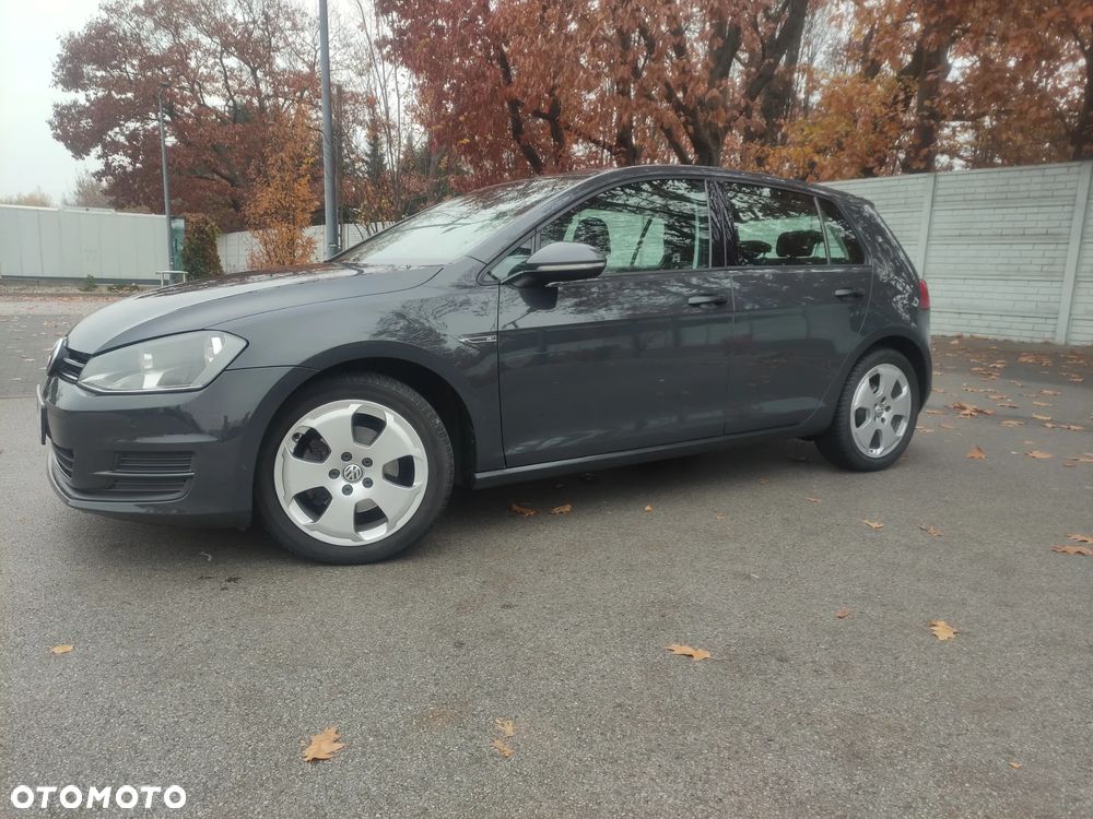 Volkswagen Golf VII 1.2 TSI BMT Comfortline - 2