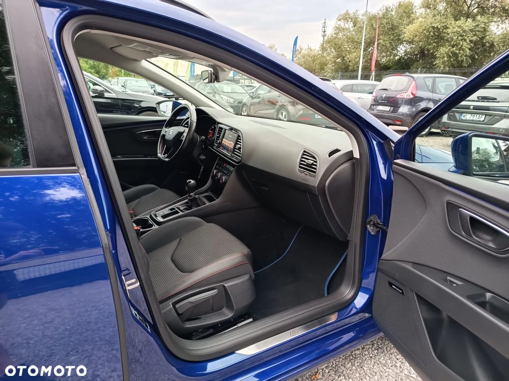 Seat Leon 2.0 TDI DPF Start&Stop FR - 32