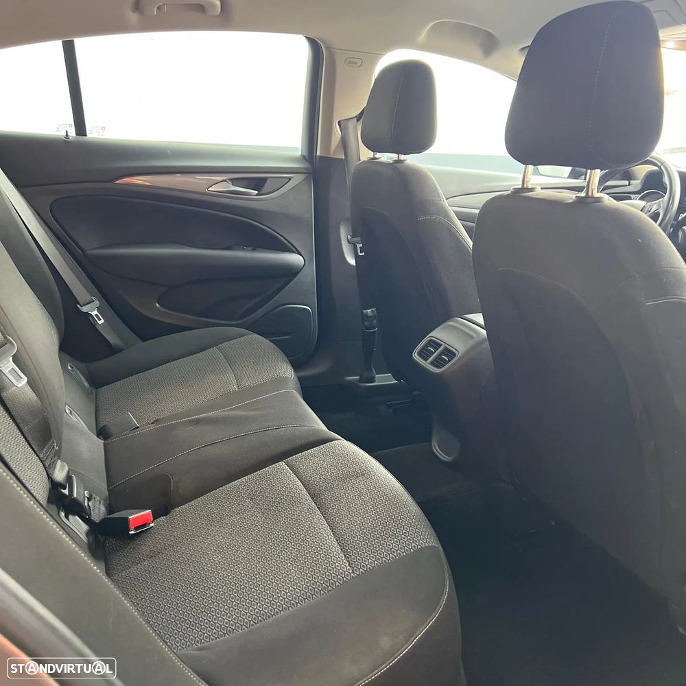 Opel Insignia Grand Sport 1.6 CDTi Edition - 12