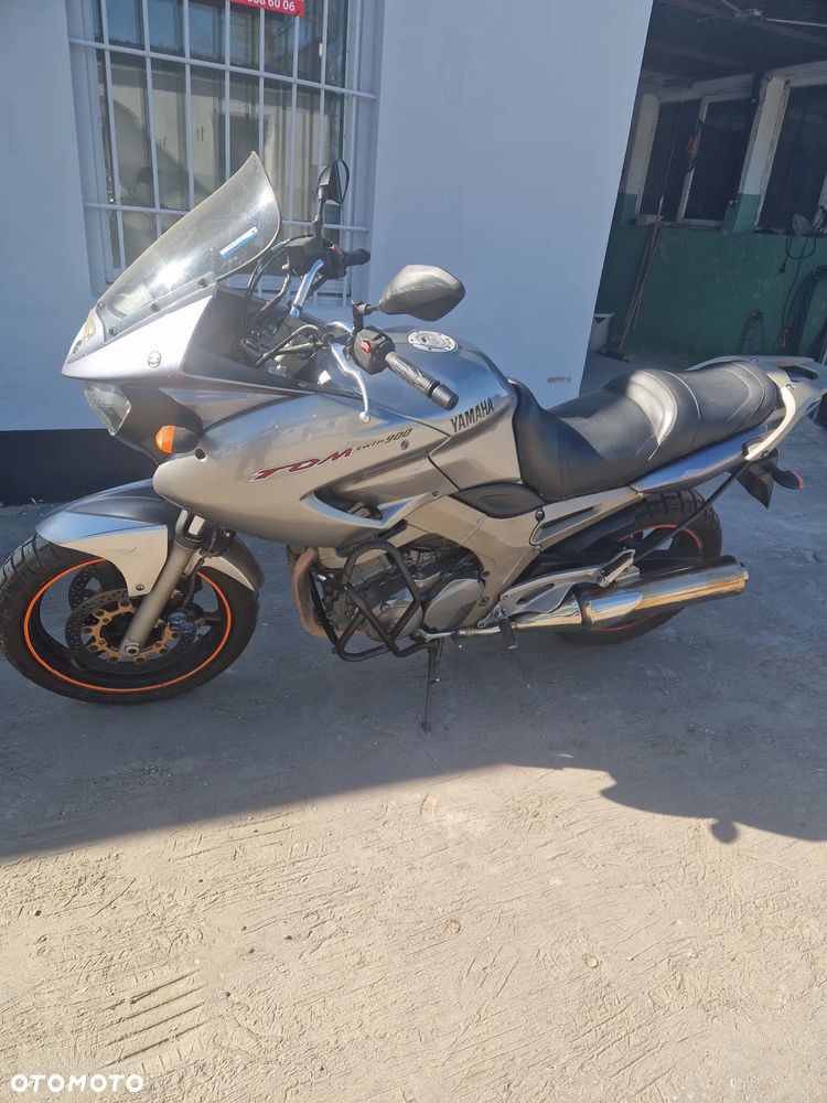 Yamaha TDM - 1