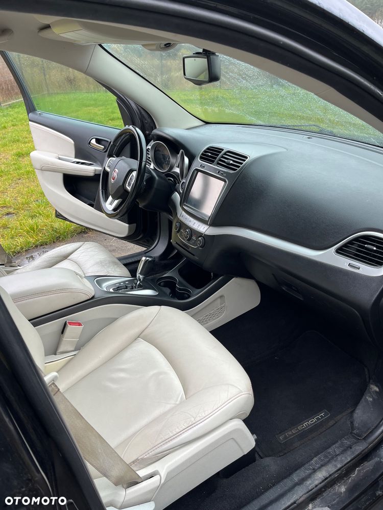 Fiat Freemont 2.0 Multijet Lounge AWD - 4