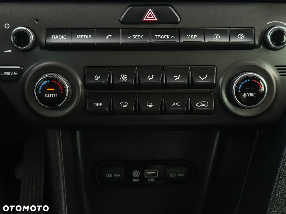 Kia Sportage 1.6 GDI 2WD Attract - 10