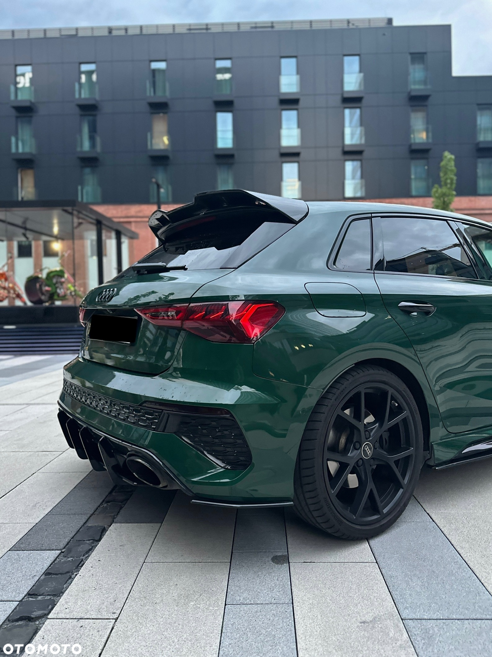 Audi RS3 Sportback TFSI Quattro S tronic - 4