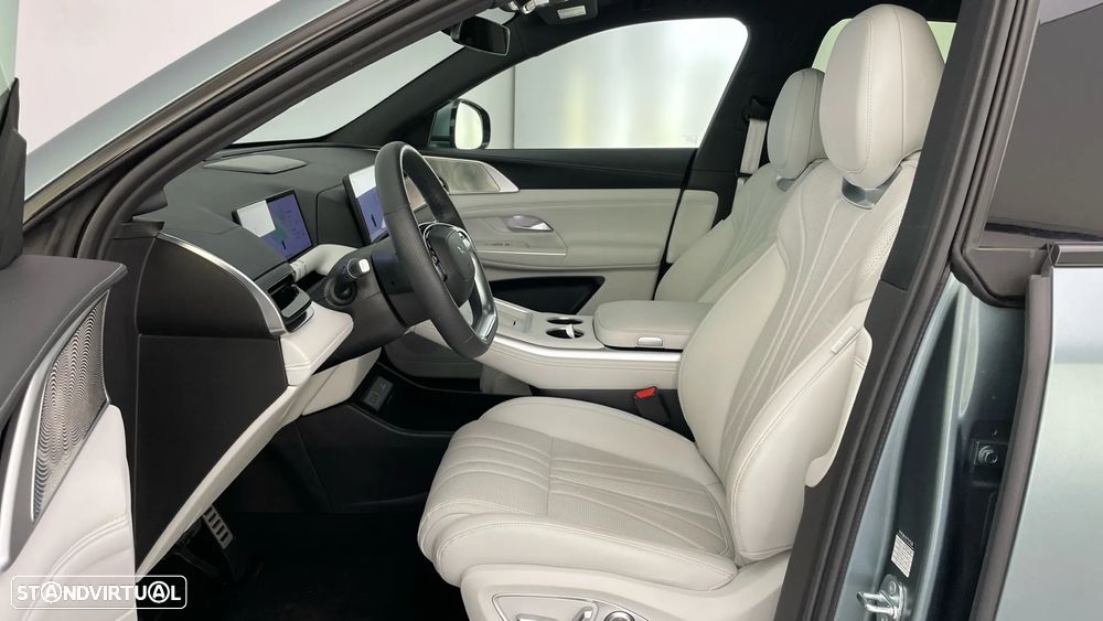 Xpeng G9 98 kWh AWD Performance + Gancho de Reboque - 11