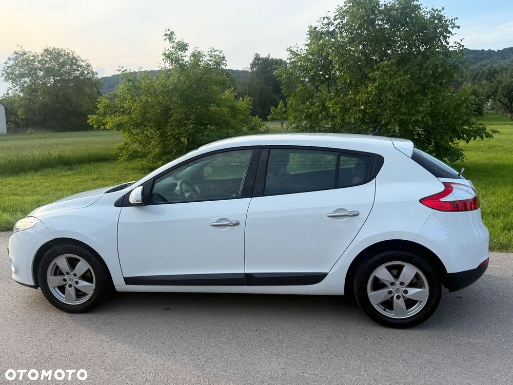 Renault Megane 1.6 16V Dynamique Euro5 - 4