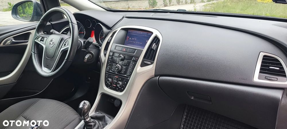 Opel Astra 1.4 Turbo Selection - 38