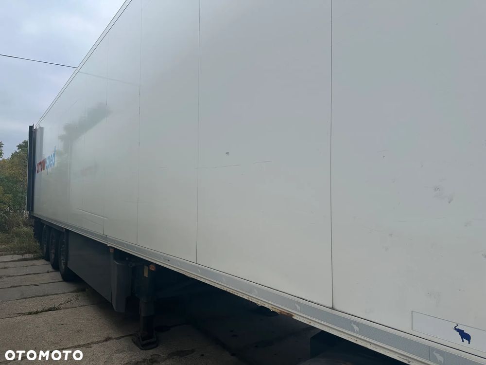 Schmitz CARGOBULL - 4