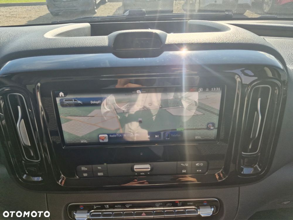 Mercedes-Benz Vito - 17