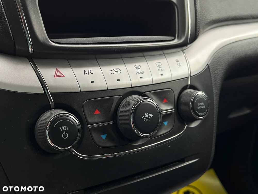 Dodge Journey - 24